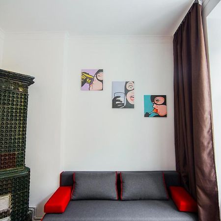 Pop Art Hostel Lviv Exterior photo