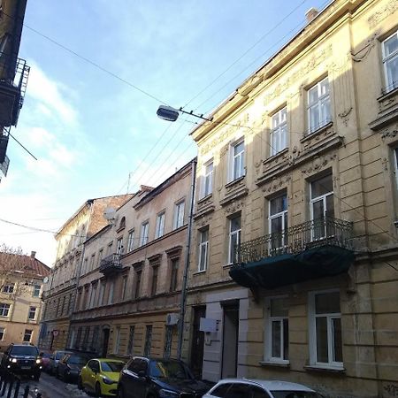 Pop Art Hostel Lviv Exterior photo