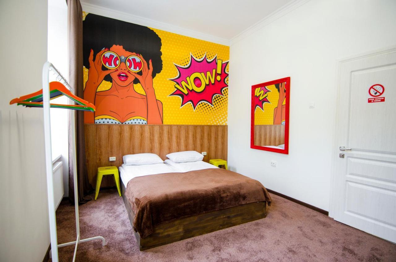 Pop Art Hostel Lviv Exterior photo