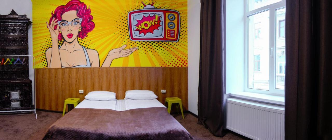 Pop Art Hostel Lviv Exterior photo