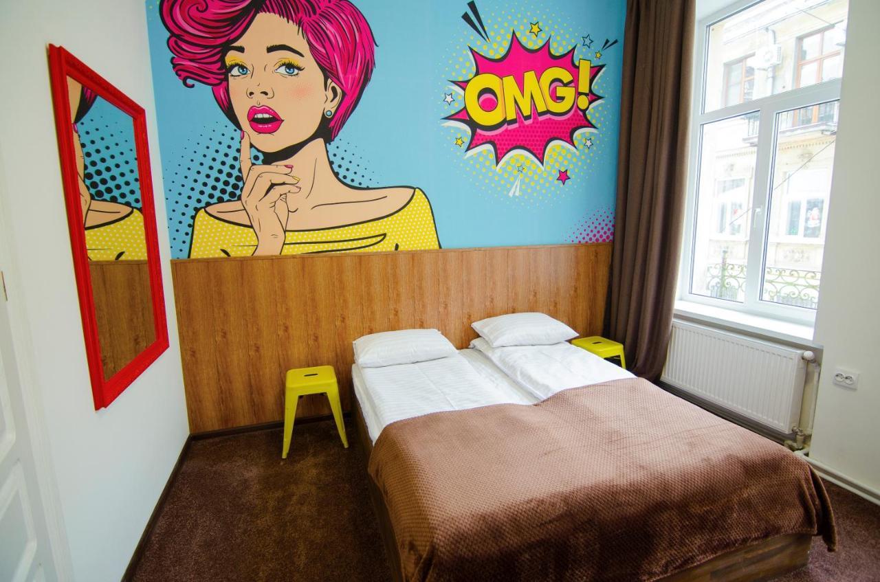 Pop Art Hostel Lviv Exterior photo