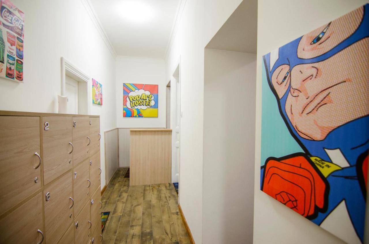 Pop Art Hostel Lviv Exterior photo